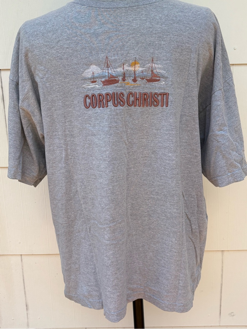 Vtg  Corpus Christi TX 3-D graphic T-shirt grey souvenir sailboat Beach XL Intec